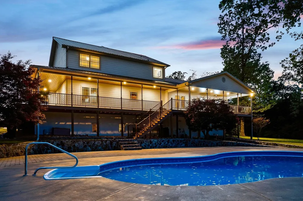 933 John Henry Lewis Road Dunlap, TN 37327