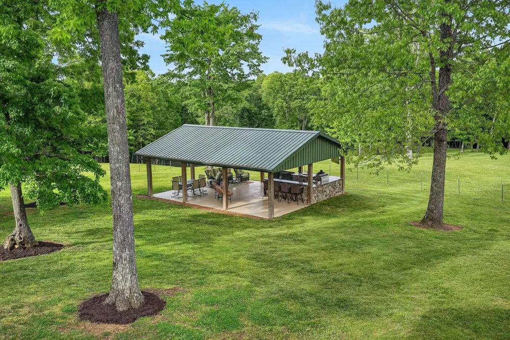 933 John Henry Lewis Road Dunlap, TN 37327