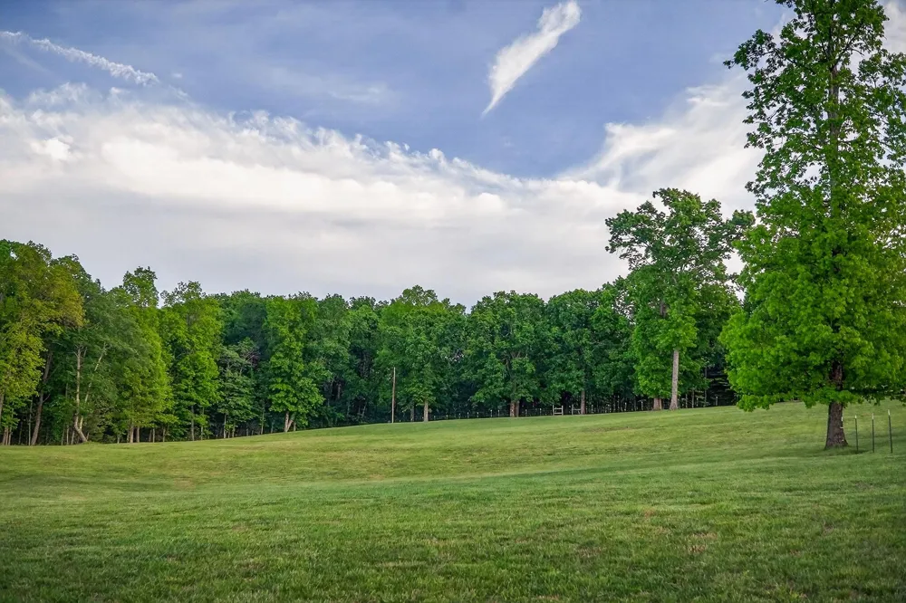933 John Henry Lewis Road Dunlap, TN 37327