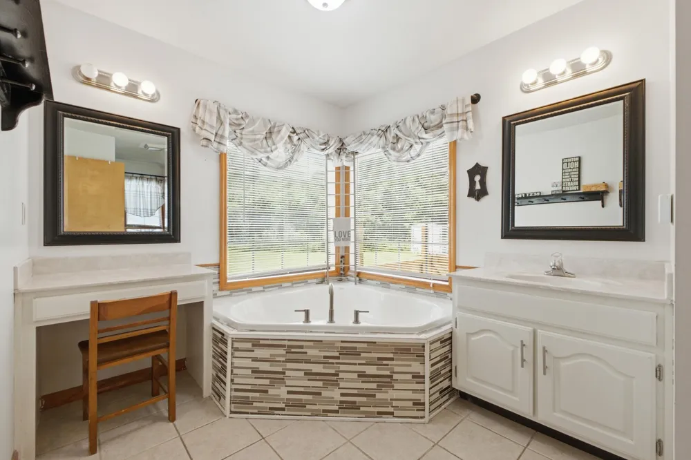 155 County Road 327 Niota, TN 37826