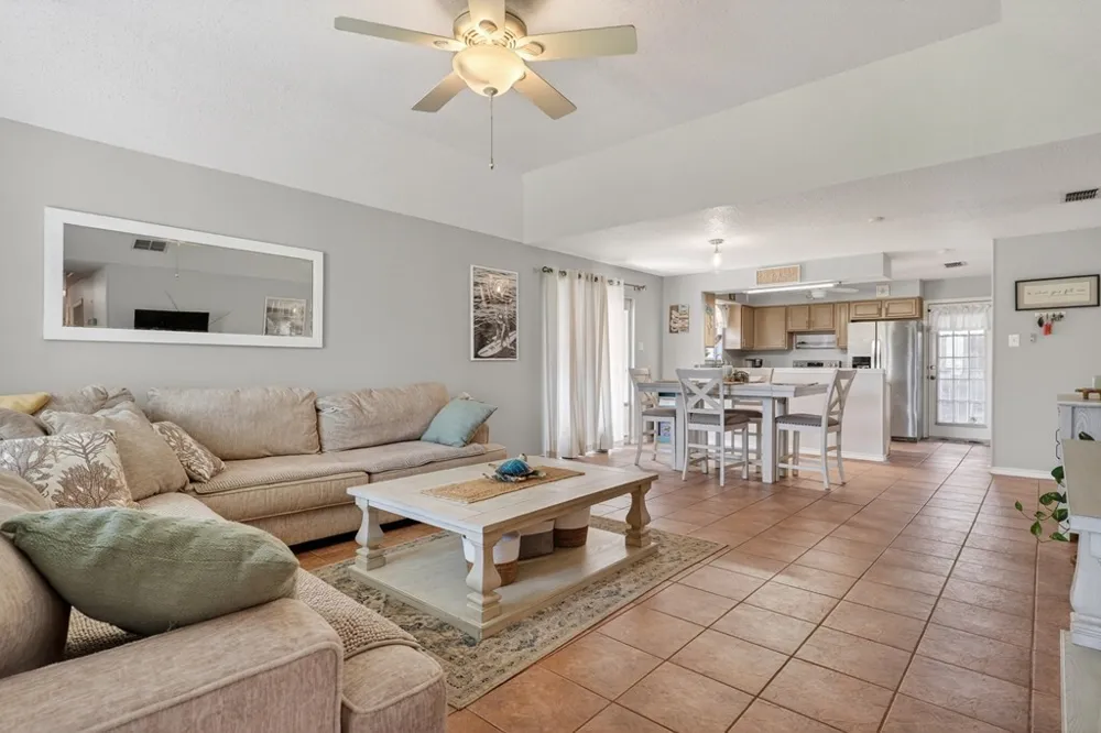 2300 Naples Drive Ingleside, TX 78362