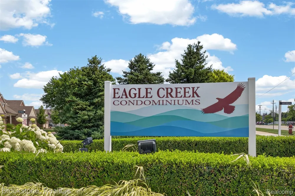 3773 Eagle Creek Drive Shelby Charter Township, MI 48317