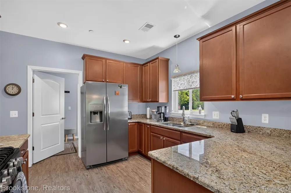 3773 Eagle Creek Drive Shelby Charter Township, MI 48317