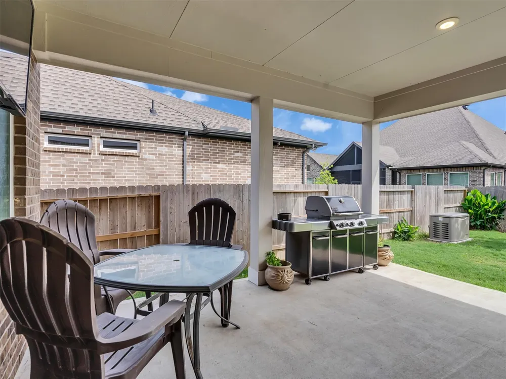 17204 Begonia Bend Drive Conroe, TX 77302