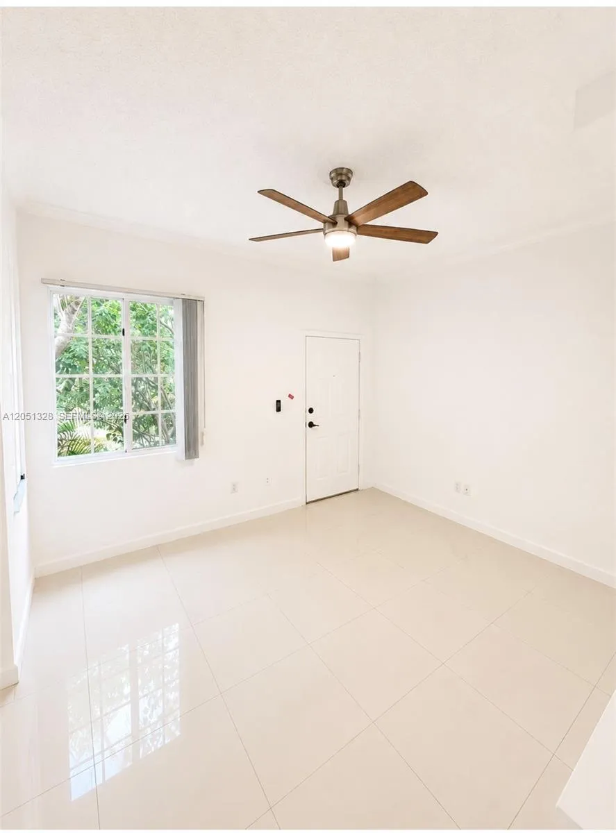2941 NE 185th St #1311 Aventura, FL 33180