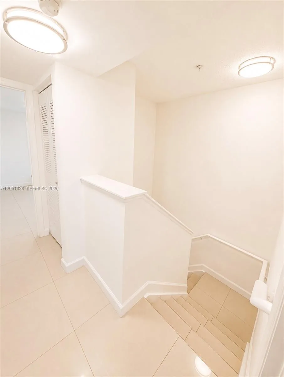 2941 NE 185th St #1311 Aventura, FL 33180