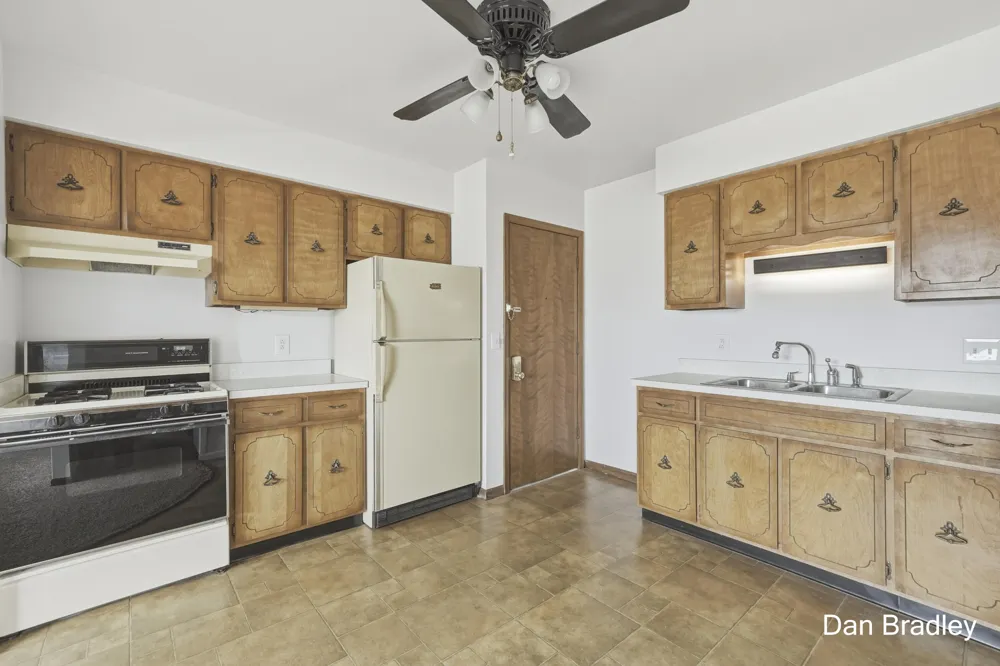 777 Andover Street SE Kentwood City, MI 49548