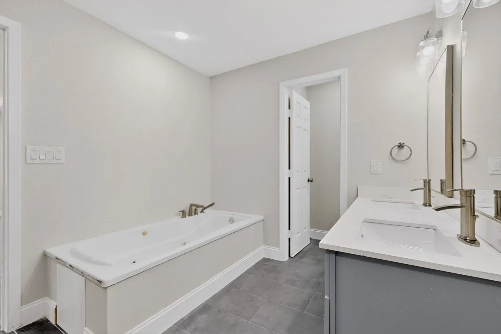 529 Morris Lane Greenville, TX 75402