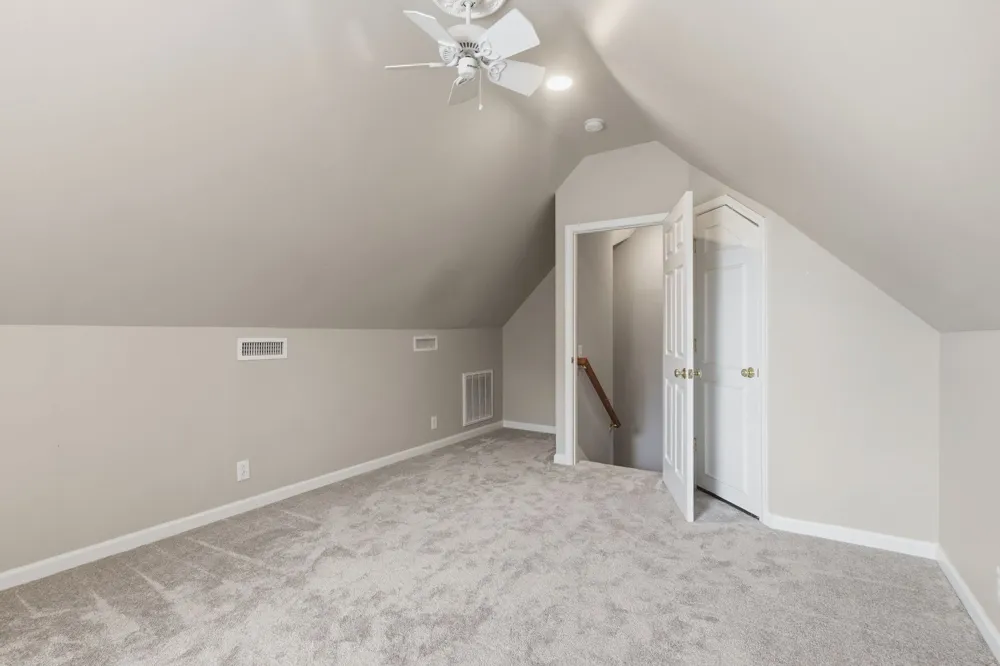 2747 Stonehedge Dr Murfreesboro, TN 37128