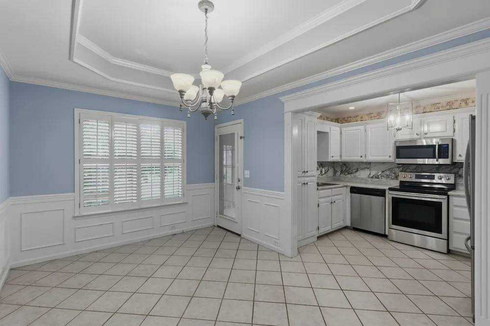 2747 Stonehedge Dr Murfreesboro, TN 37128