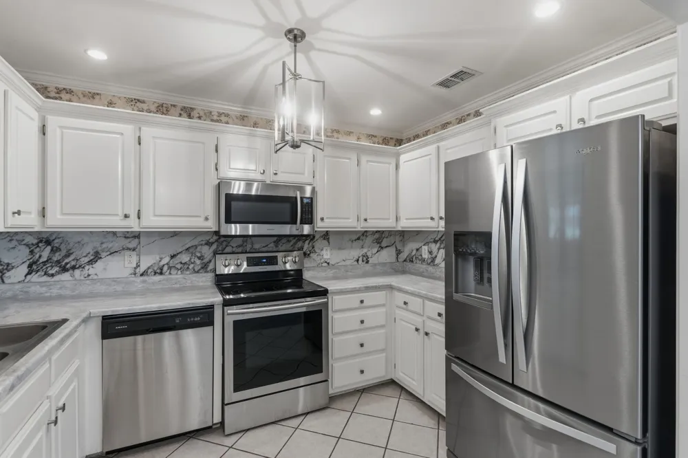 2747 Stonehedge Dr Murfreesboro, TN 37128