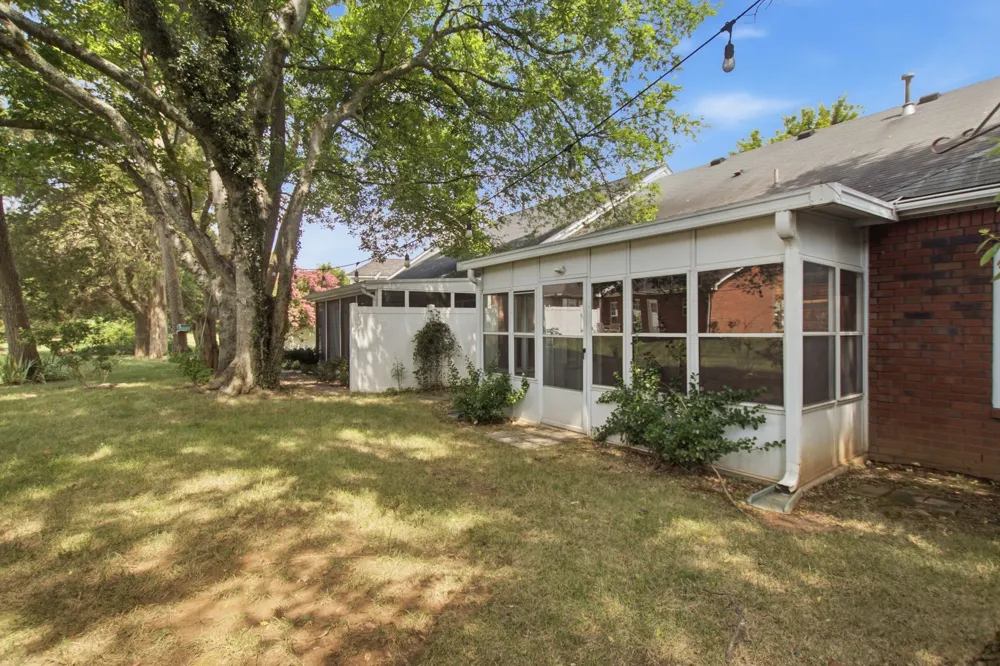 2747 Stonehedge Dr Murfreesboro, TN 37128