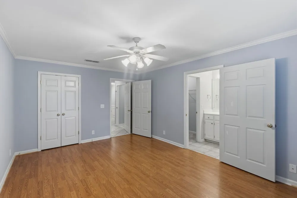 2747 Stonehedge Dr Murfreesboro, TN 37128
