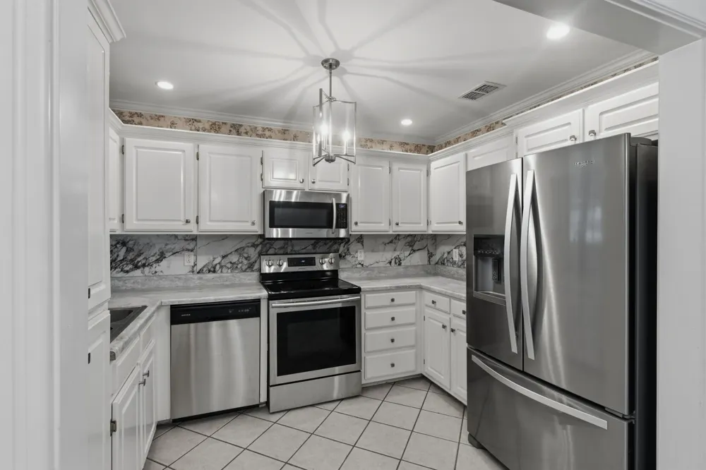 2747 Stonehedge Dr Murfreesboro, TN 37128
