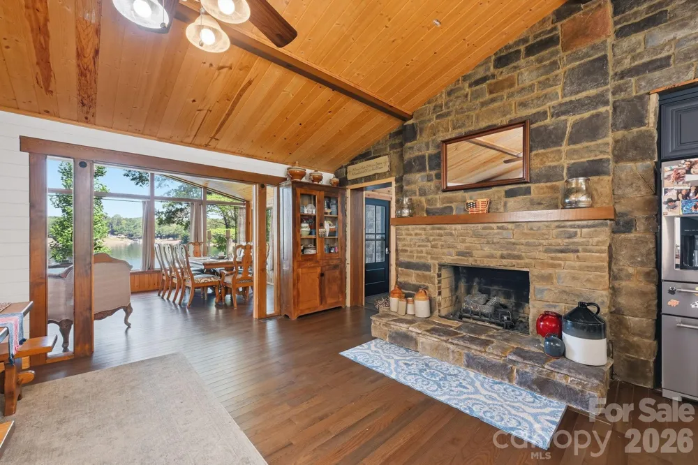1367 Roundstone Road Sherrills Ford, NC 28673