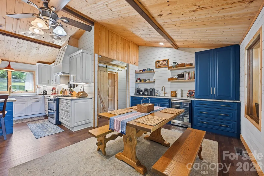 1367 Roundstone Road Sherrills Ford, NC 28673