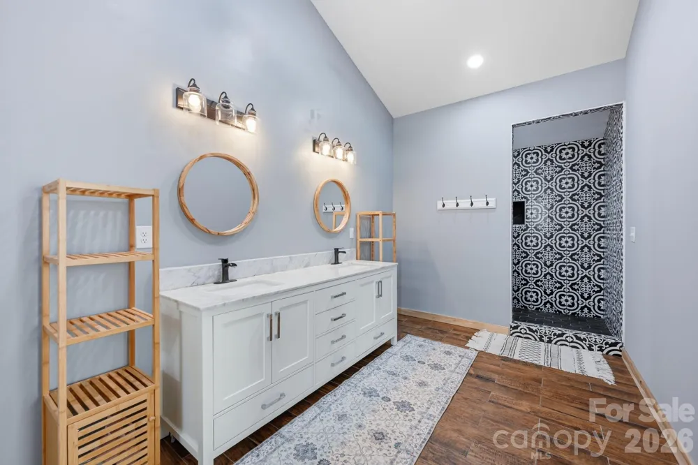 1367 Roundstone Road Sherrills Ford, NC 28673