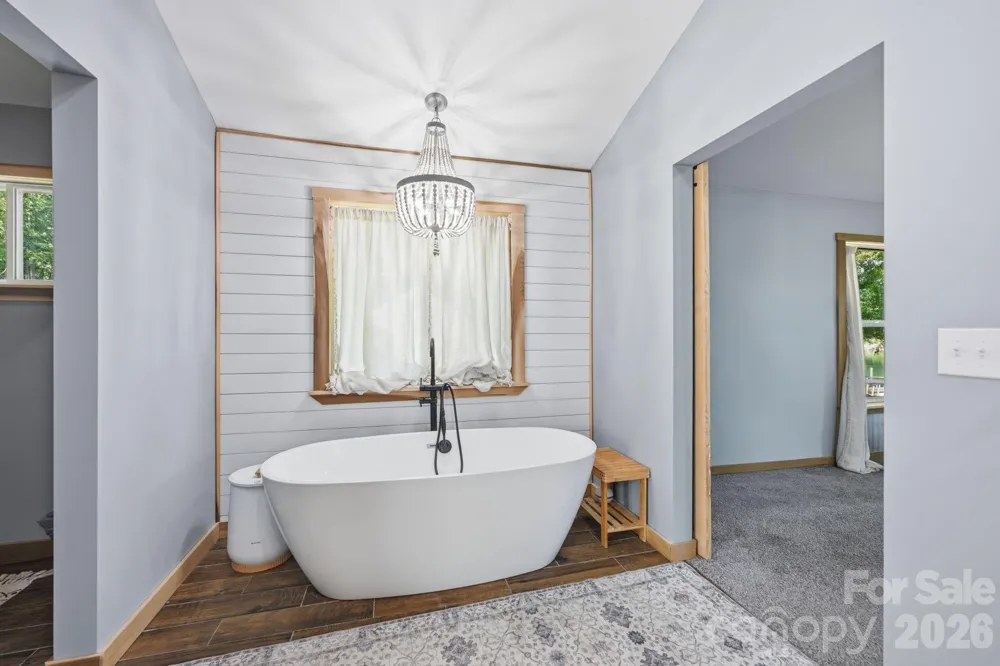 1367 Roundstone Road Sherrills Ford, NC 28673