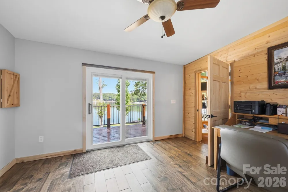 1367 Roundstone Road Sherrills Ford, NC 28673