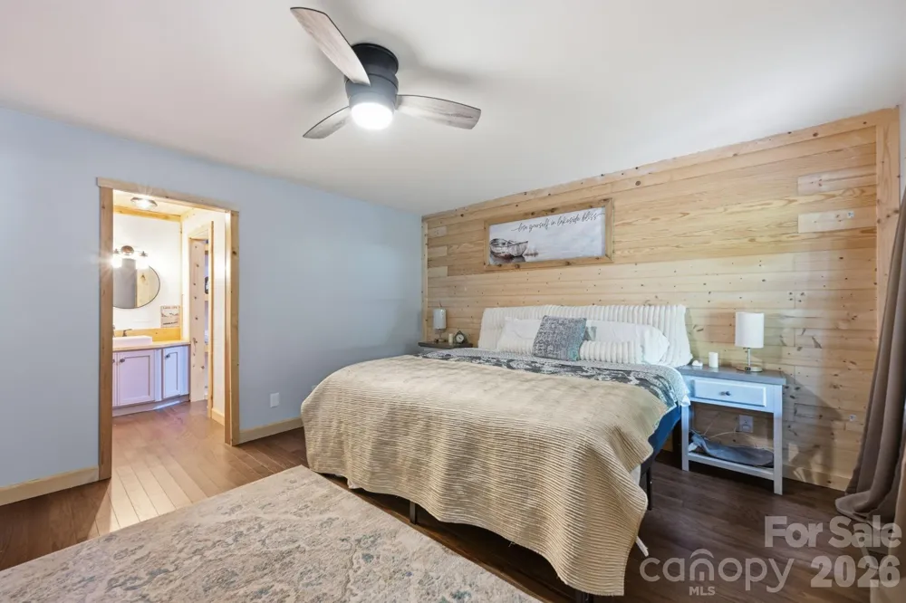 1367 Roundstone Road Sherrills Ford, NC 28673