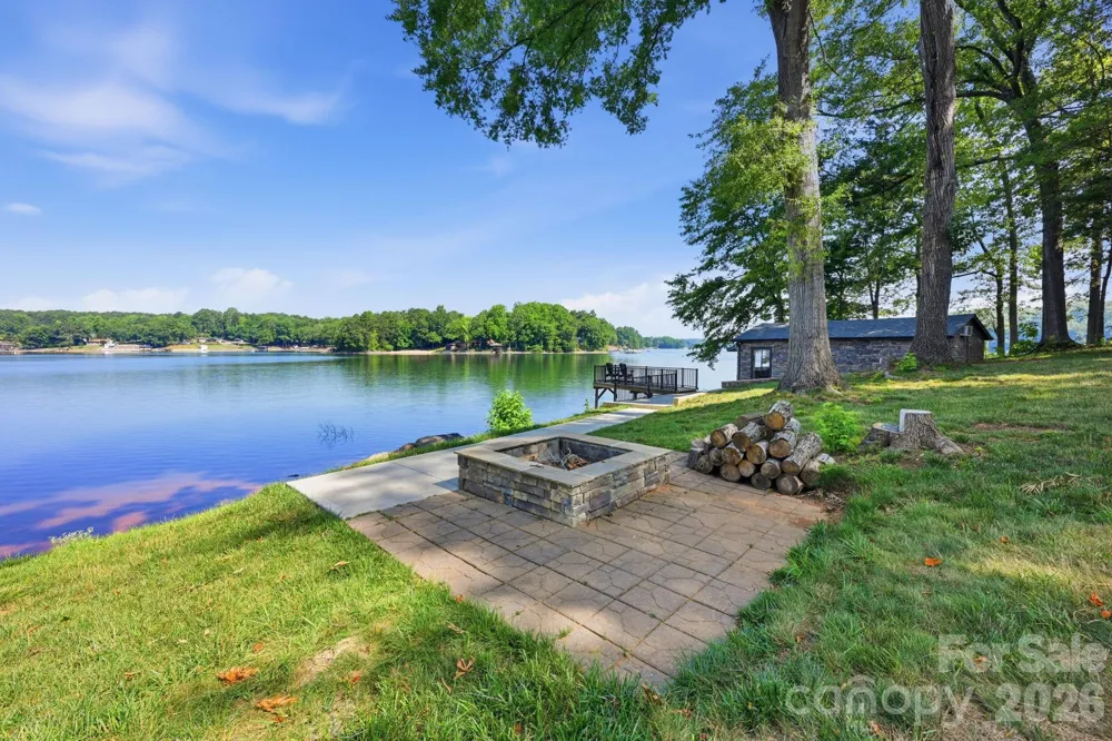 1367 Roundstone Road Sherrills Ford, NC 28673