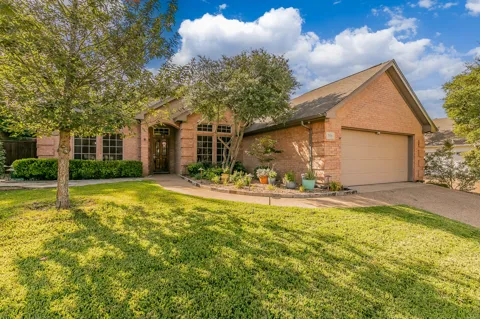 2536 Oak Brook Drive