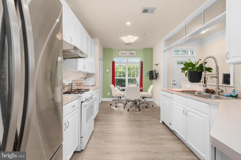 7208 PAPERBARK TERRACE Laurel, MD 20707
