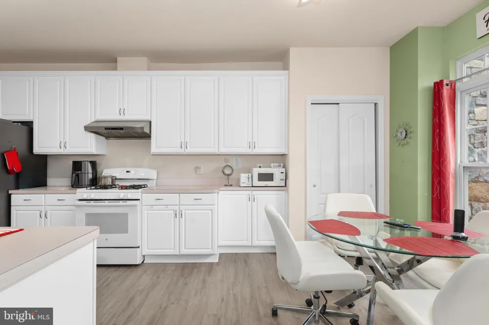 7208 PAPERBARK TERRACE Laurel, MD 20707