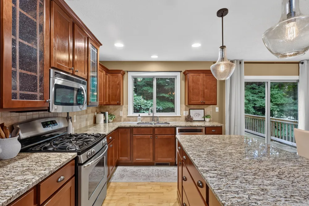 16826 Birchview Drive Nunica, MI 49448