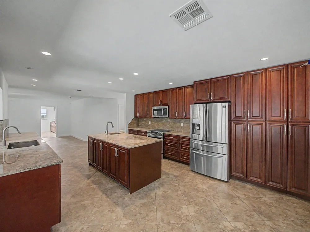 22 Banyan Road Sewalls Point, FL 34996