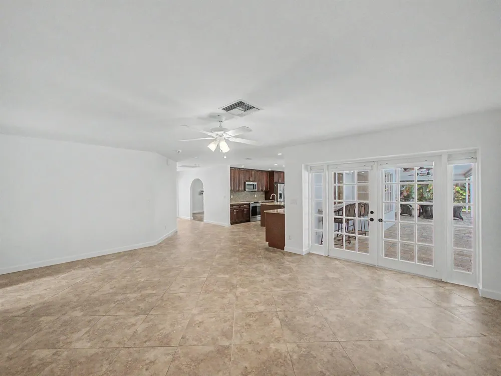 22 Banyan Road Sewalls Point, FL 34996