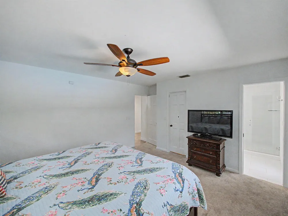 22 Banyan Road Sewalls Point, FL 34996