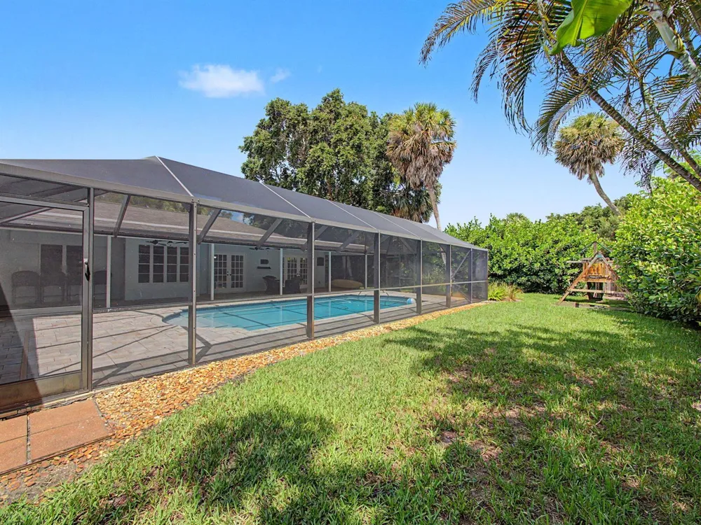 22 Banyan Road Sewalls Point, FL 34996