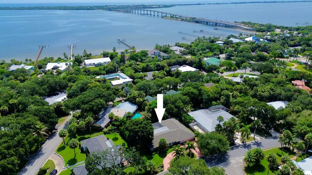 22 Banyan Road Sewalls Point, FL 34996