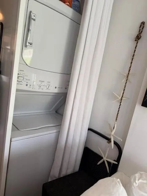 33 S Ocean Avenue #108 Singer Island, FL 33404