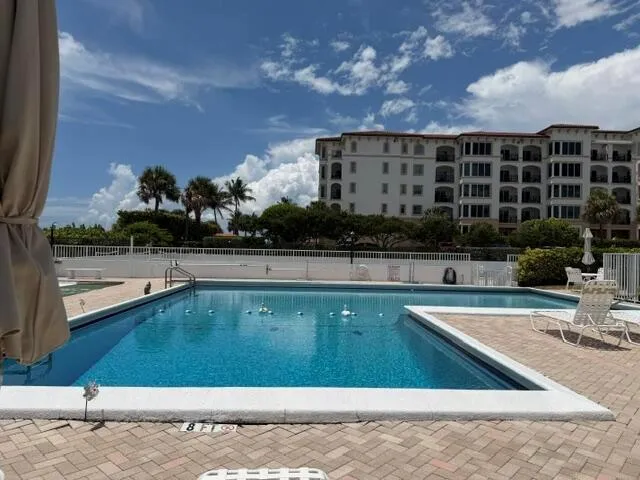 33 S Ocean Avenue #108 Singer Island, FL 33404