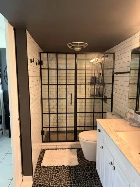 33 S Ocean Avenue #108 Singer Island, FL 33404