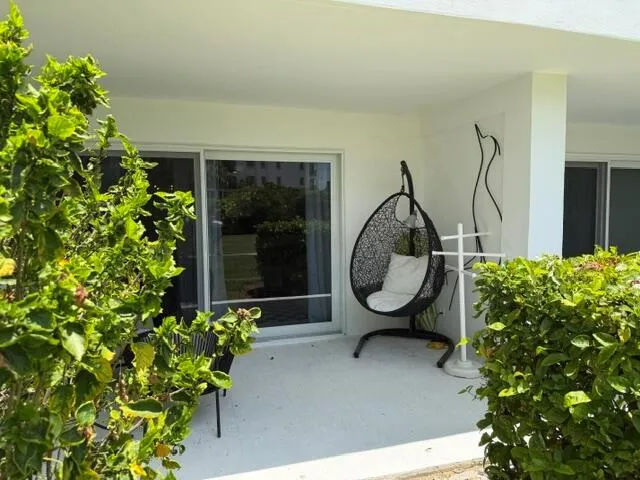 33 S Ocean Avenue #108 Singer Island, FL 33404