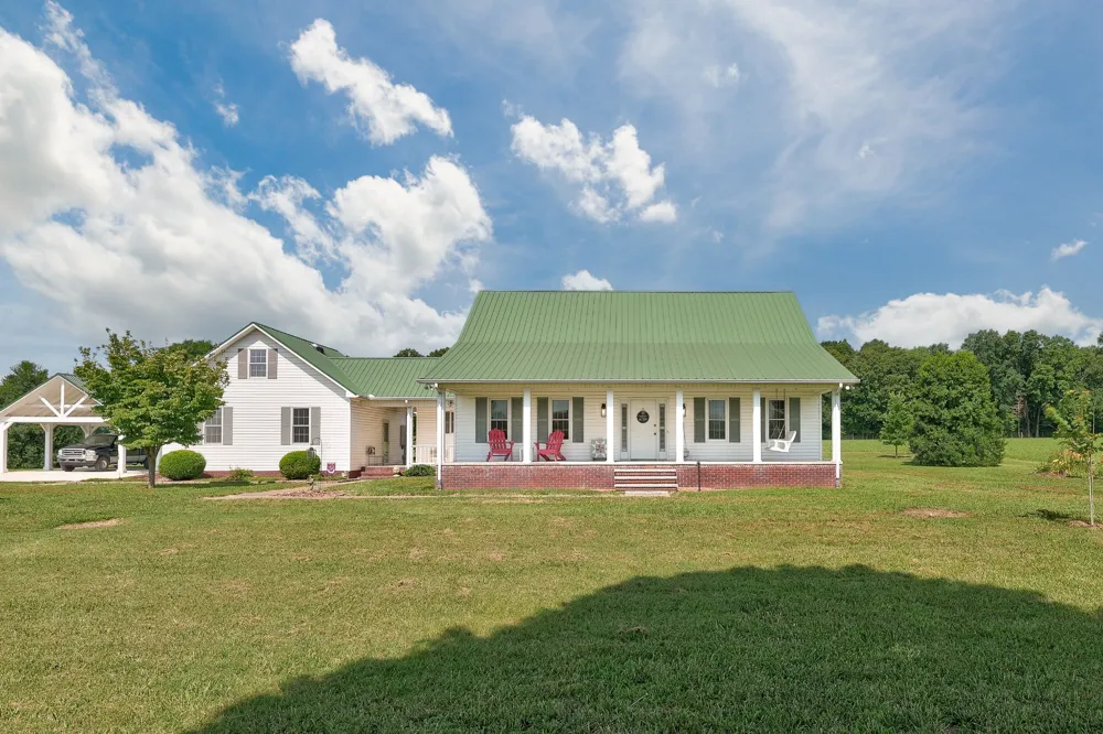 214 Camargo Rd Fayetteville, TN 37334