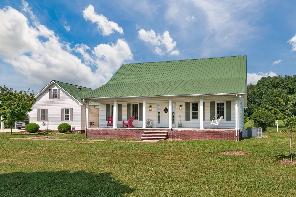 214 Camargo Rd Fayetteville, TN 37334
