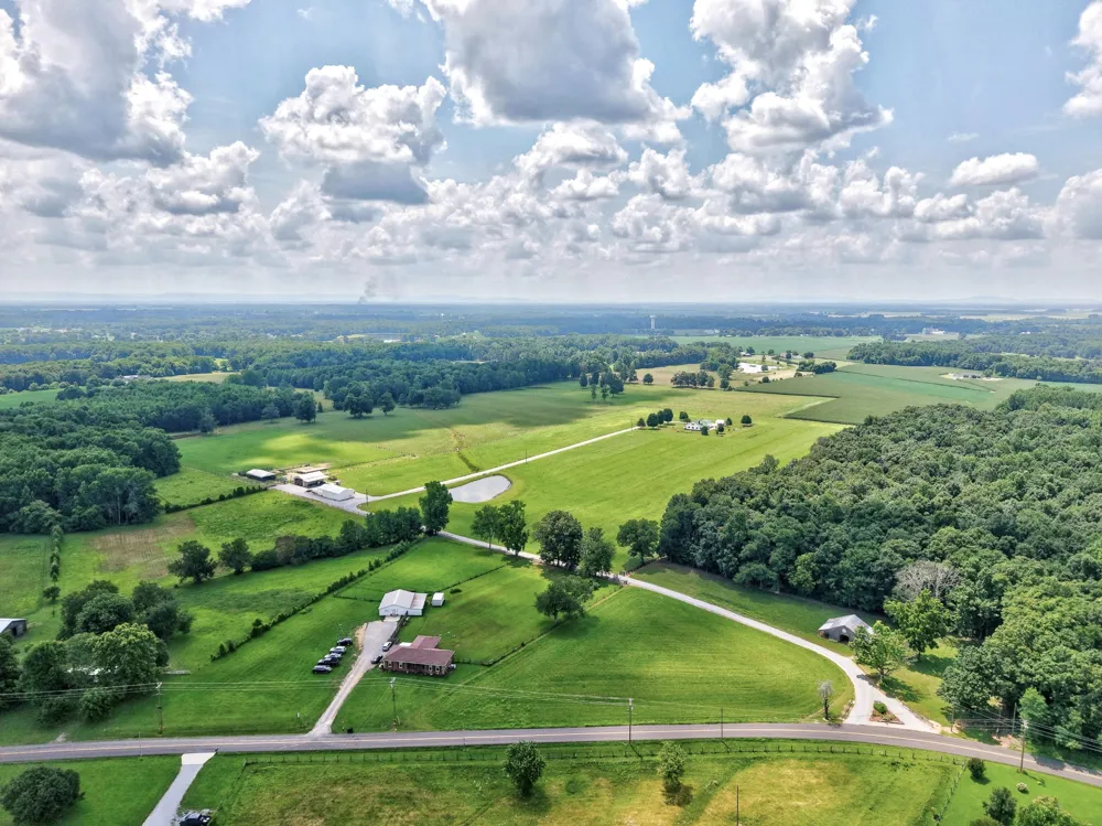 214 Camargo Rd Fayetteville, TN 37334