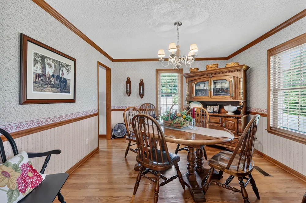 214 Camargo Rd Fayetteville, TN 37334