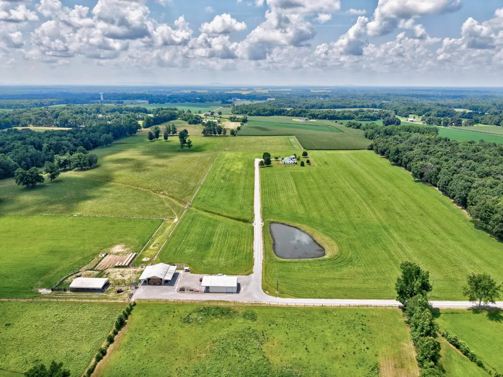 214 Camargo Rd Fayetteville, TN 37334