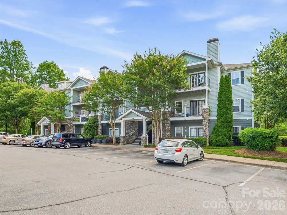 200 Vista Lake Drive #301 Candler, NC 28715