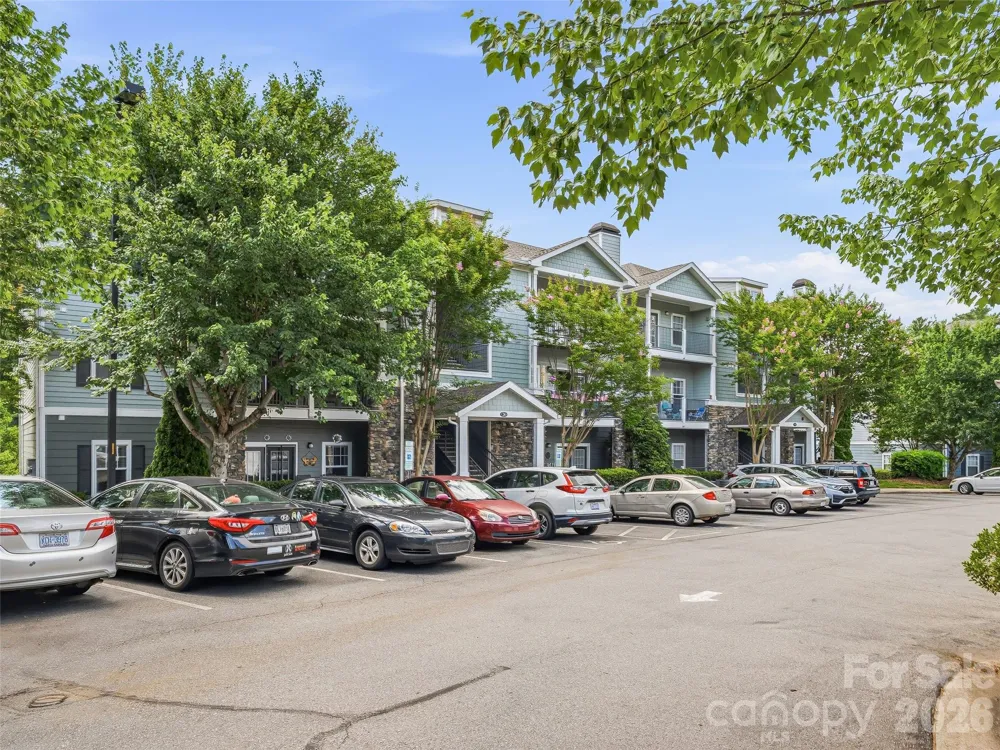 200 Vista Lake Drive #301 Candler, NC 28715