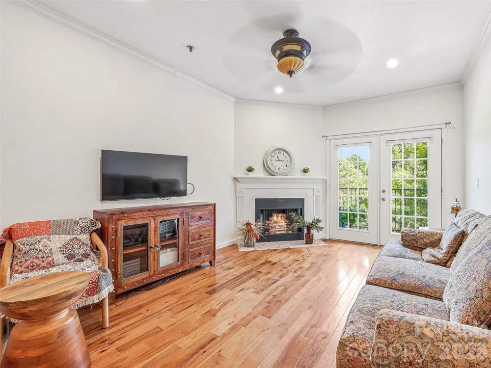 200 Vista Lake Drive #301 Candler, NC 28715