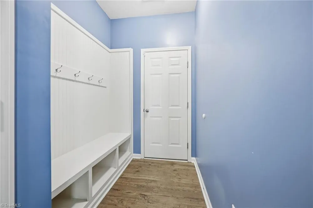 1602 Running Deer Drive Kernersville, NC 27284