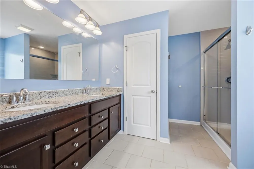 1602 Running Deer Drive Kernersville, NC 27284
