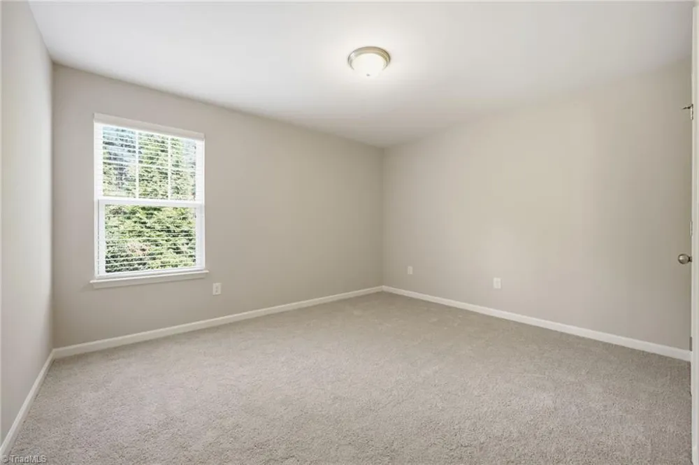 1602 Running Deer Drive Kernersville, NC 27284