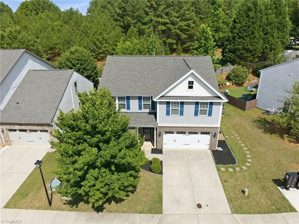 1602 Running Deer Drive Kernersville, NC 27284